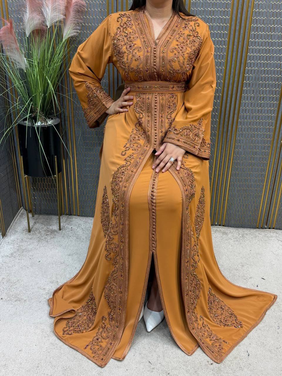 Caftan marocain 2 pièces – Perlé à la main — photo 3